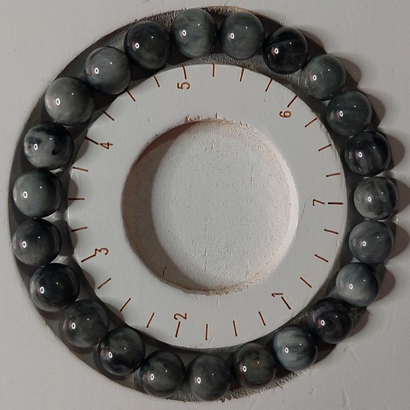 Hawk Eye stone 8mm round bead bracelet #2 - Picture 4 of 4